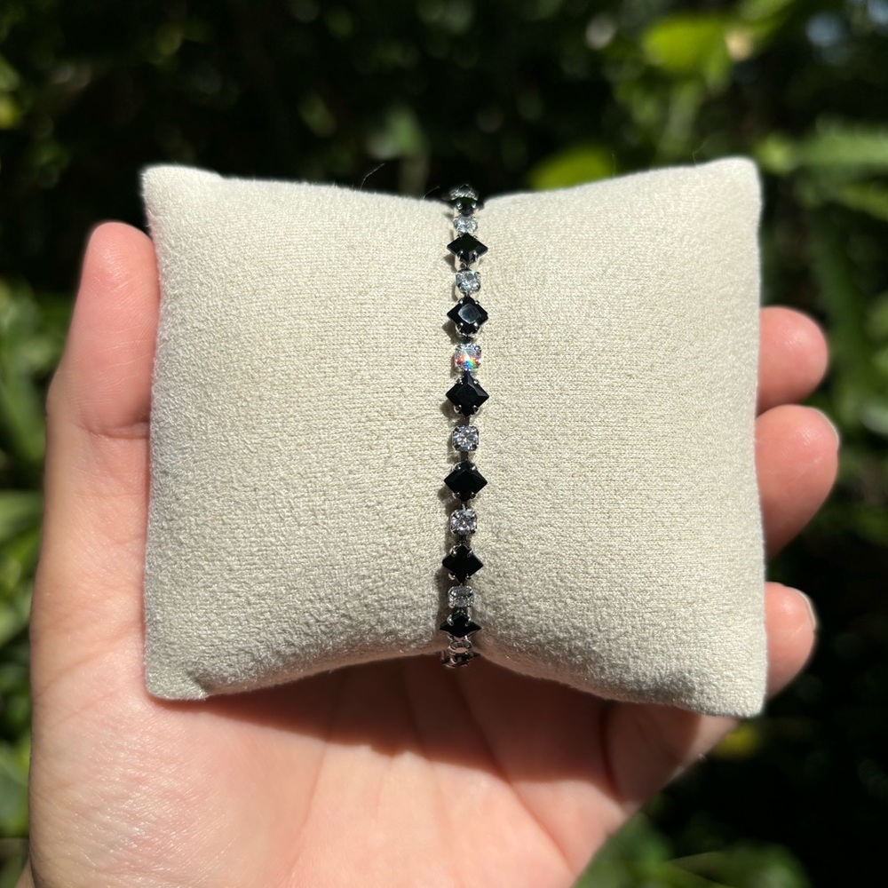 18K White Gold Plated Stainless Steel Black Diamond Tennis Bracelet